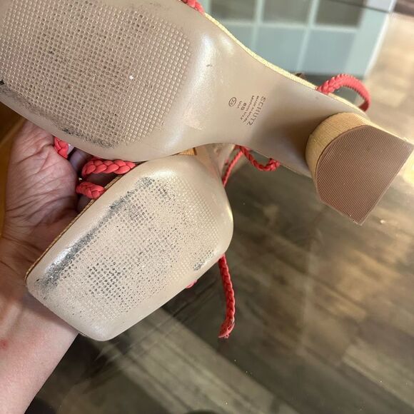 Red Braided Sandals with Daisy Accents - Picture 8 of 8